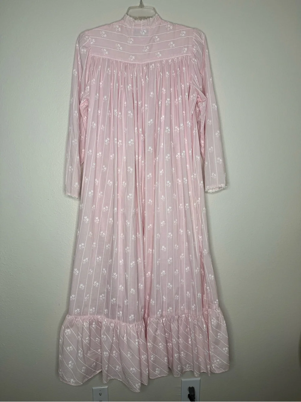 Eileen West Queen Anne’s Lace Pink Floral Cotton Nightgown CottageCore S/M - Picture 2 of 10